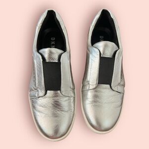 DKNY silver leather sneakers shoes 7